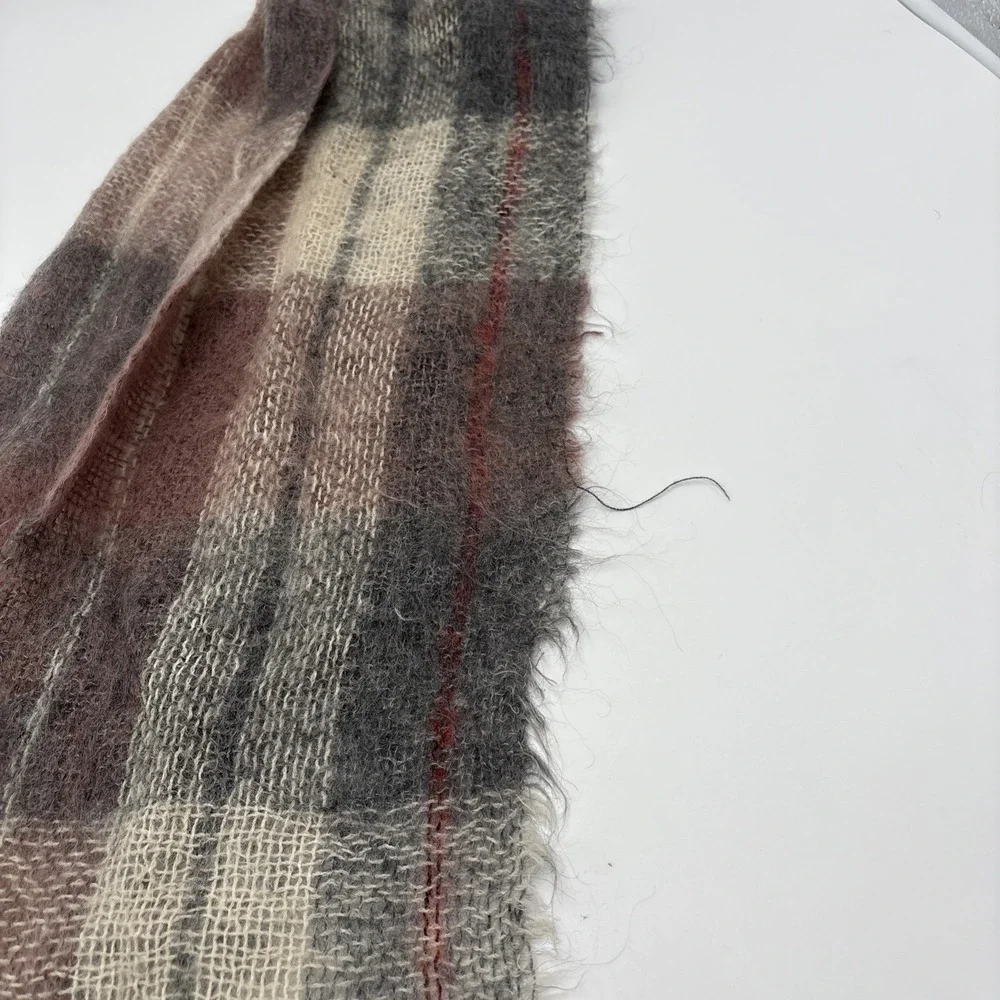 Avoca Hand weavers Scarf 70% Mohair 30% Wool Ireland Brown Dry Clean Only Preown